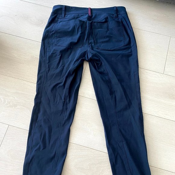 Lululemon pants navy - Picture 2 of 2